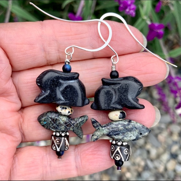 Black Rabbit & Fish Fetish Earrings - Picture 9 of 14